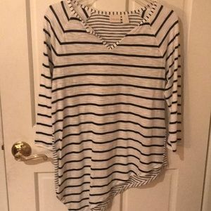 Asymmetrical jersey too